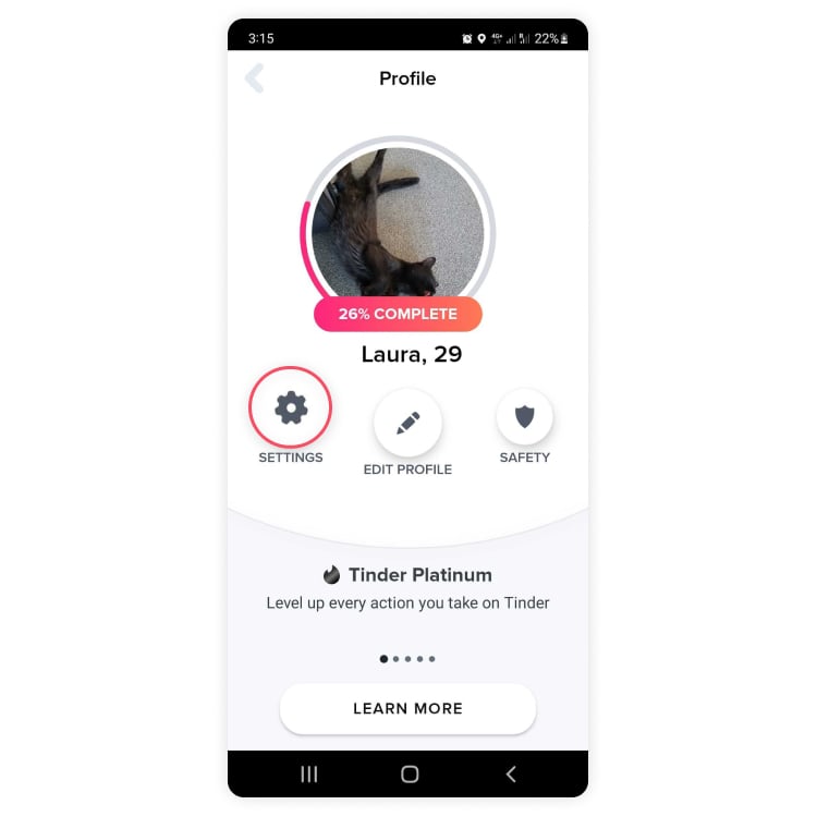 Tinder is now bypassing the Play Store on Android to avoid
